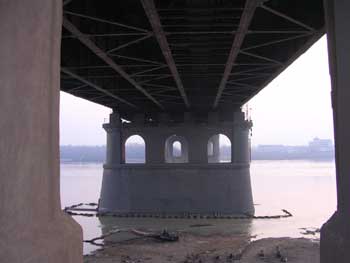 Опоры Ленинградского моста