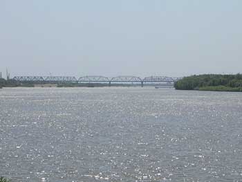 Железнодорожный мост через Иртыш