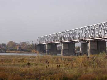 Железнодорожный мост, 69Kb